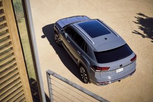 Thumbnail of http://Volkswagen%20Teramont%202022%20Volkswagen%20vietnam%20(13)